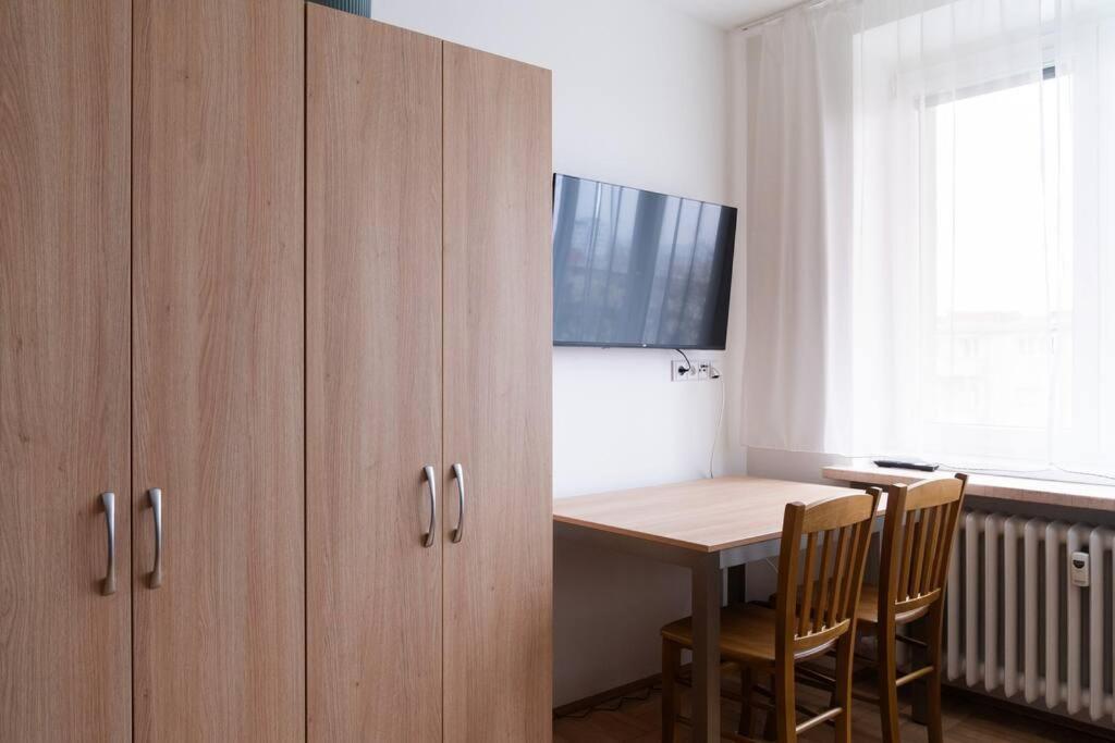 Studio Apartment In Brno-Center Esterno foto